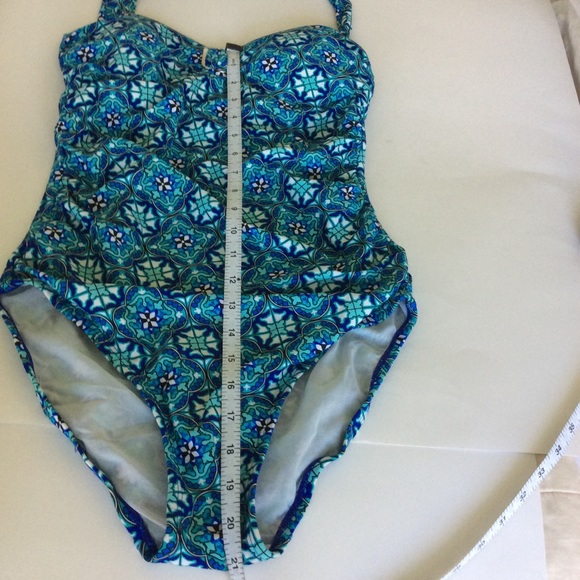 Spanx Love Your Assets Swimsuit Size Medium Blue One Piece Geometric Support - Picture 14 of 16